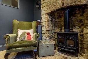 Photo 8- click for photo gallery